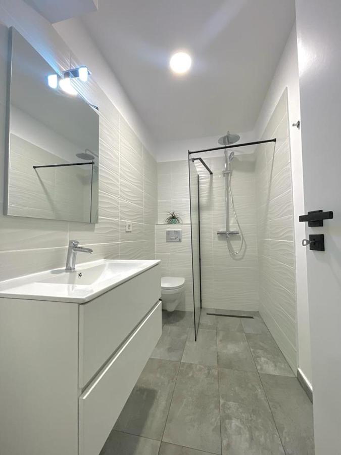 Sky Residence Airport Therme Otopeni 1 Εξωτερικό φωτογραφία